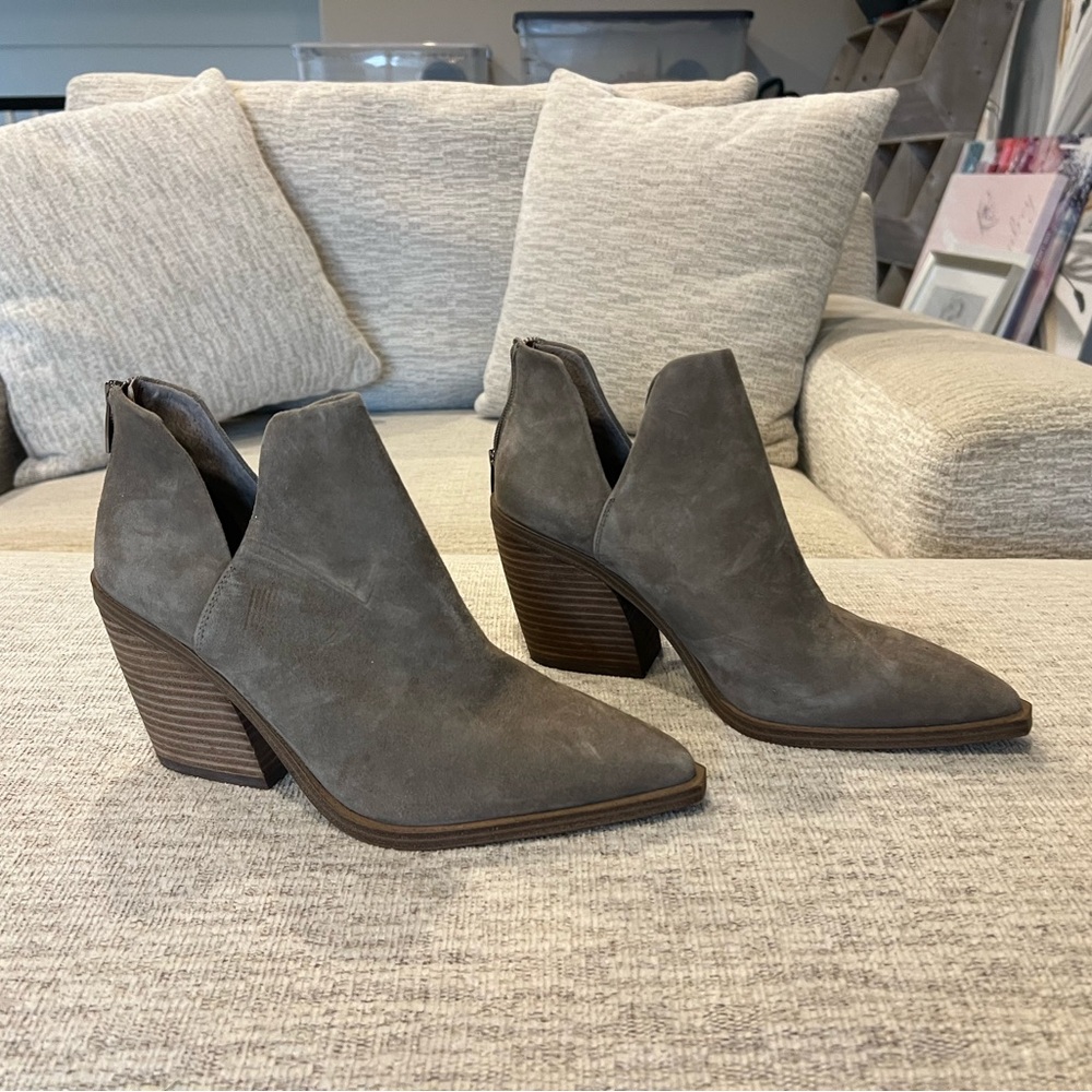 Vance Camuto boots - Picture 5 of 5